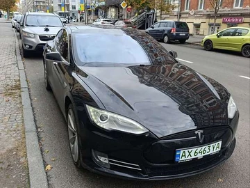 Авто Tesla Model S 2013 № 8418006