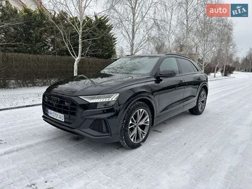 Авто Audi Q8 2021 № 8418165
