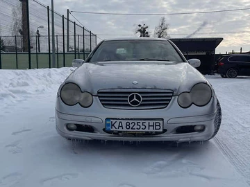 Авто Mercedes C-Class 2002 № 8418253