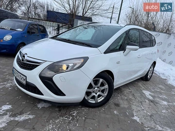 Авто Opel Zafira 2013 № 8418391