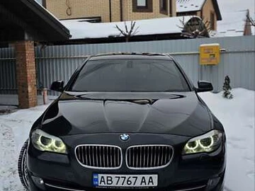 Авто BMW 5 Series 2012 № 8418468