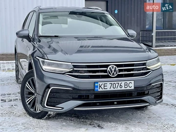 Авто Volkswagen Tiguan 2024 № 8418670