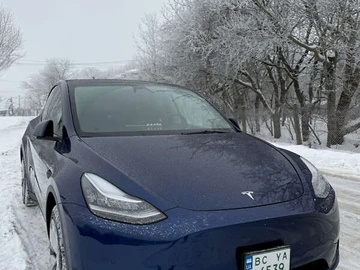 Авто Tesla Model Y 2022 № 8418673