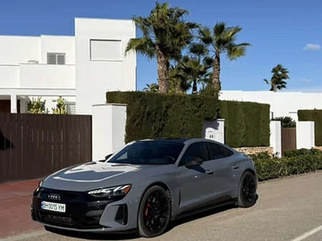 Авто Audi Rs E-Tron Gt 2022 № 8418727
