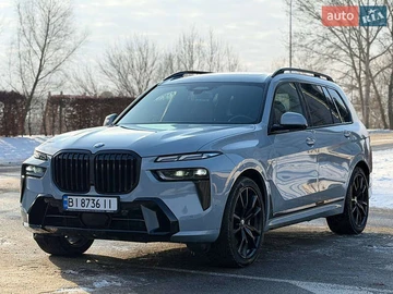 Авто BMW X7 2024 № 8418731