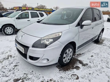 Авто Renault Scenic 2011 № 8418932