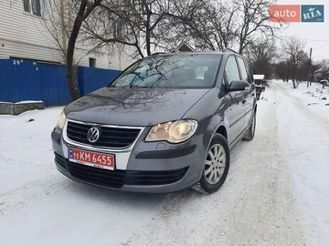 Авто Volkswagen Touran 2007 № 8418992