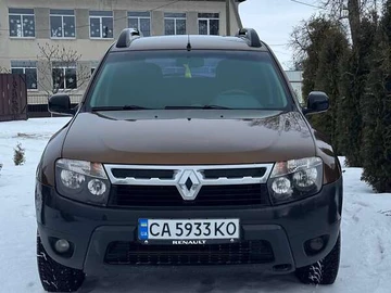 Авто Renault Duster 2011 № 8419003