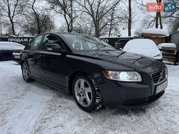 Авто Volvo S40 2010 № 8419026