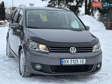 Авто Volkswagen Touran 2011 № 8419107