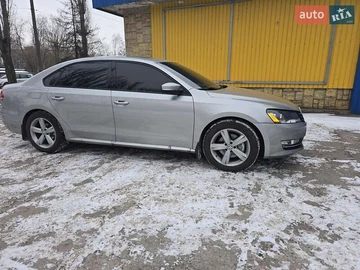 Авто Volkswagen Passat 2012 № 8419118