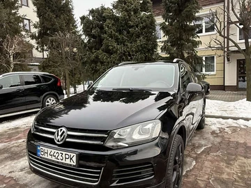 Авто Volkswagen Touareg 2013 № 8419273