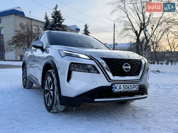 Авто Nissan Rogue 2022 № 8419373