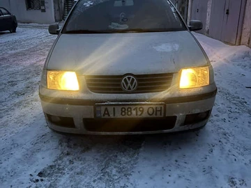 Авто Volkswagen Polo 1999 № 8419508