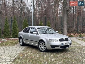 Авто Skoda Superb 2003 № 8419571