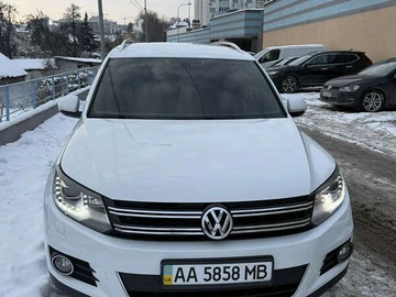 Авто Volkswagen Tiguan 2015 № 8419909