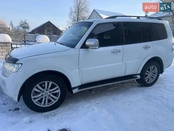 Авто Mitsubishi Pajero Wagon 2013 № 8419916