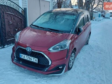 Авто Toyota Sienta 2020 № 8419921