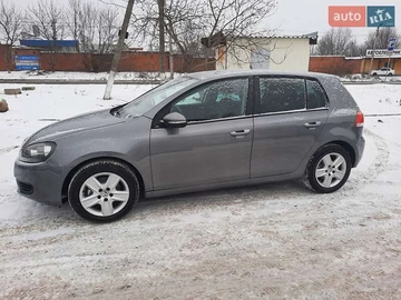 Авто Volkswagen Golf 2010 № 8420347