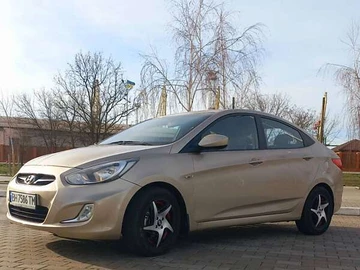 Авто Hyundai Accent 2012 № 8420352