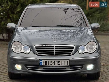 Авто Mercedes C-Class 2005 № 8420482