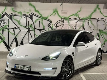 Авто Tesla Model 3 2022 № 8420632