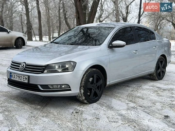 Авто Volkswagen Passat 2011 № 8421018