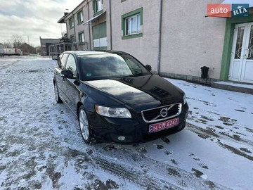 Авто Volvo V50 2012 № 8421021