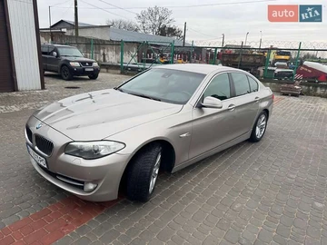 Авто BMW 5 Series 2011 № 8421040