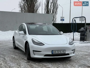 Авто Tesla Model 3 2018 № 8421045