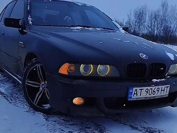 Авто BMW 5 Series 2001 № 8421119
