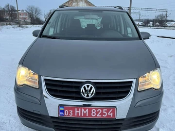 Авто Volkswagen Touran 2007 № 8421241
