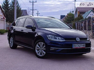 Авто Volkswagen Golf 2018 № 8421298