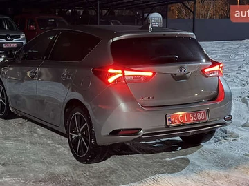 Авто Toyota Auris 2018 № 8421304
