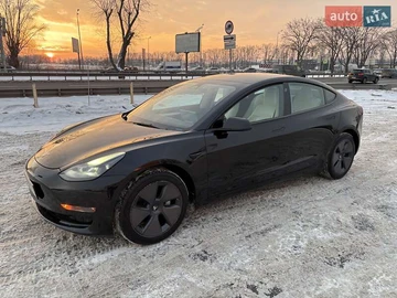 Авто Tesla Model 3 2023 № 8421313