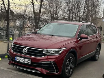 Авто Volkswagen Tiguan 2017 № 8421316