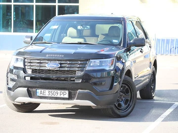 Авто Ford Explorer 2018 № 8421317