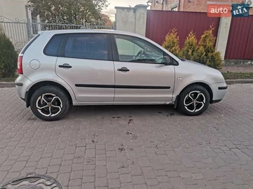 Авто Volkswagen Polo 2004 № 8421482