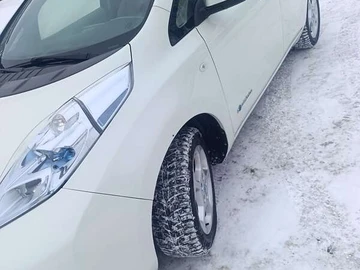 Авто Nissan Leaf 2012 № 8421486