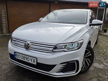 Авто Volkswagen E-Bora 2020 № 8421639