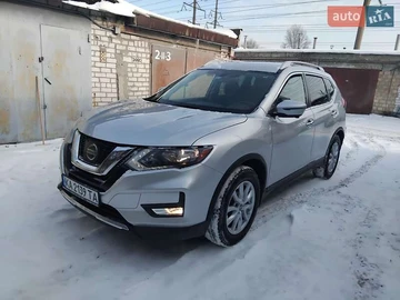 Авто Nissan Rogue 2017 № 8421643