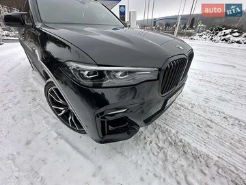 Авто BMW X7 2022 № 8421787