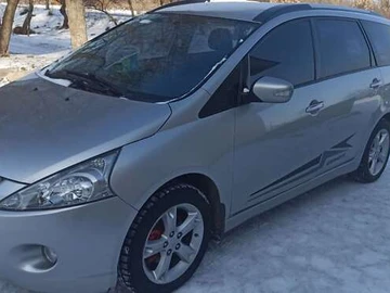 Авто Mitsubishi Grandis 2007 № 8421907