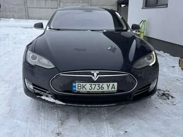 Авто Tesla Model S 2014 № 8422029