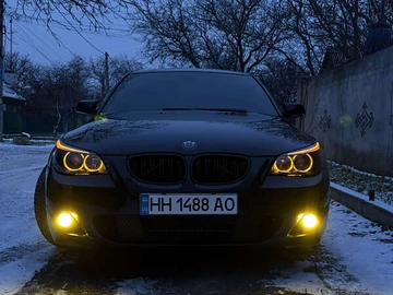 Авто BMW 5 Series 2005 № 8422031