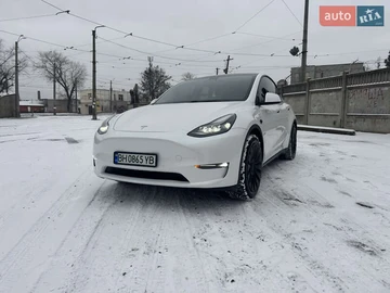 Авто Tesla Model Y 2020 № 8422107