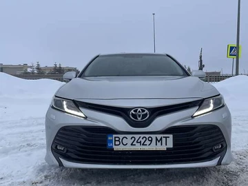 Авто Toyota Camry 2019 № 8422115