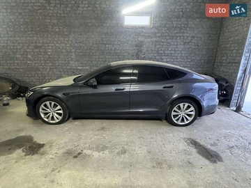 Авто Tesla Model S 2022 № 8422193