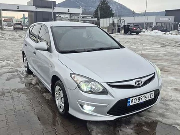 Авто Hyundai I30 2011 № 8422393