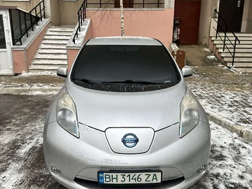 Авто Nissan Leaf 2015 № 8422477